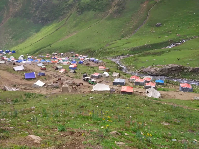 RATTI GALI LAKE