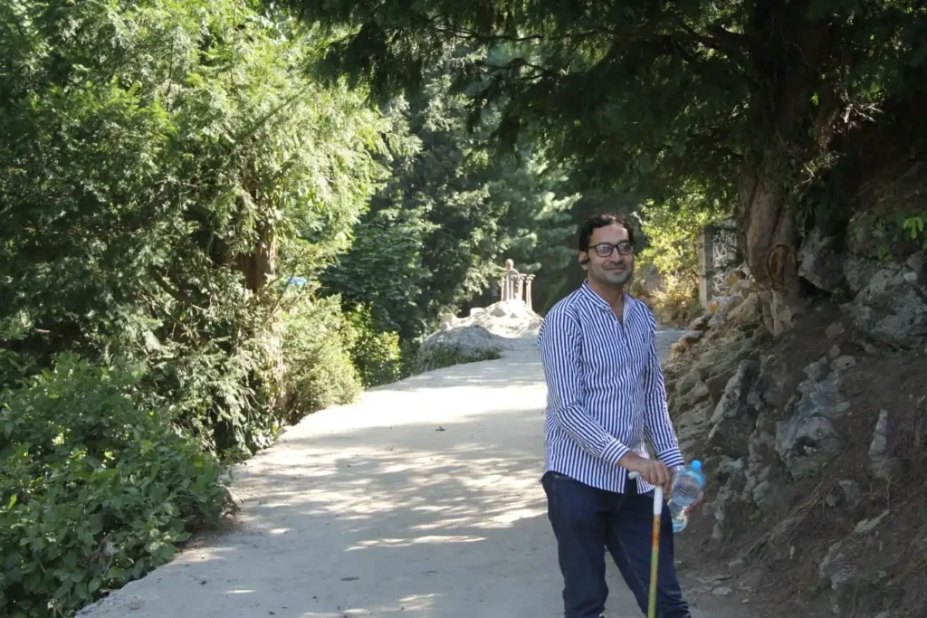 mushkpuri top