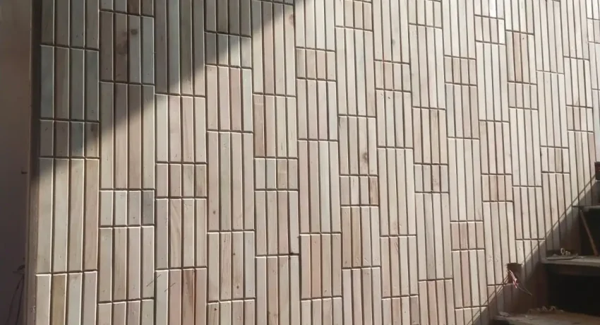 WOOD FOR PANELLING